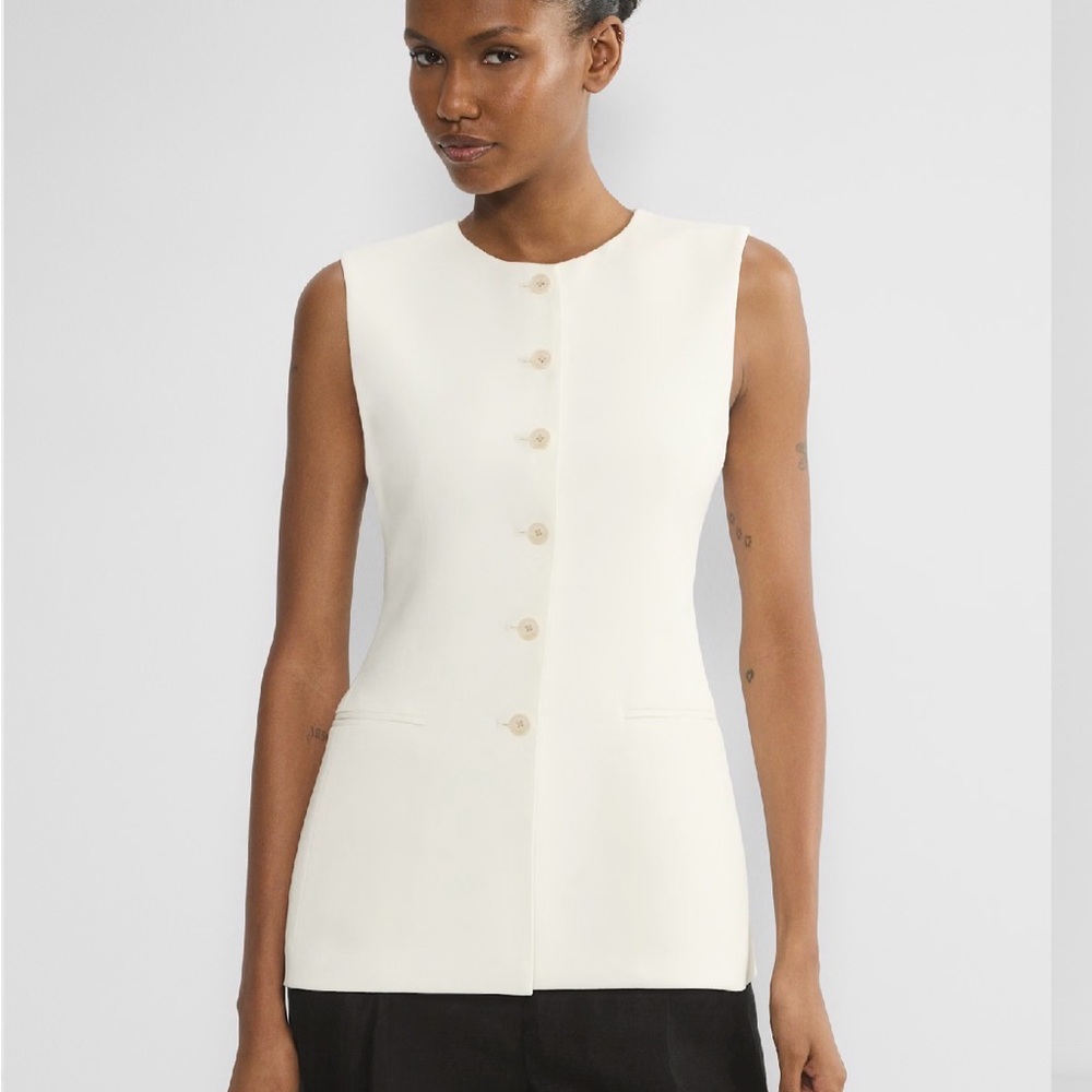 Aritzia Babaton Juris Vest - Light Birch - Size 8